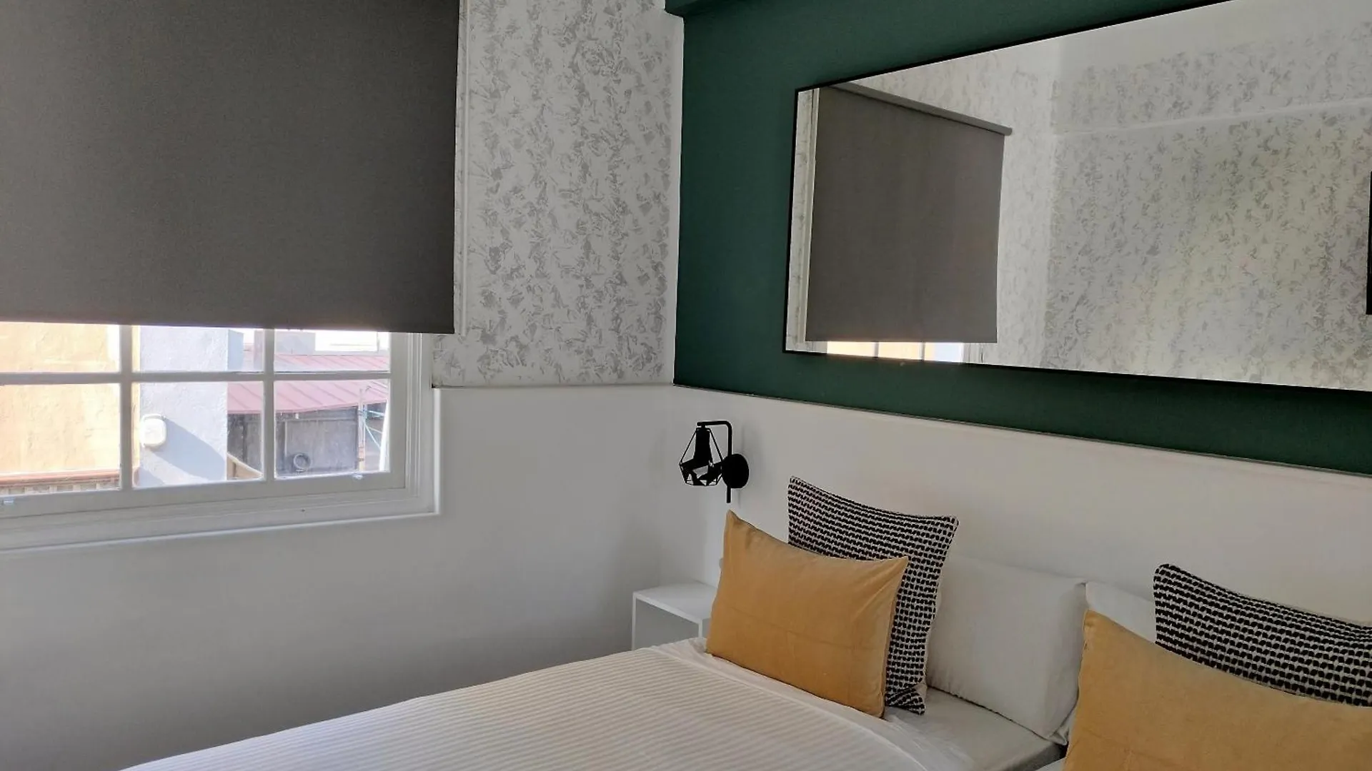 Room27- City Center La Laguna  Couette-café La Laguna (Tenerife)